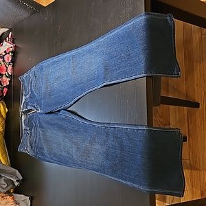 Women's jeans